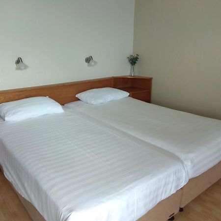 พาร์ค โฮเต็ล นาทันยา Hotel เนทันยา ภายนอก รูปภาพ